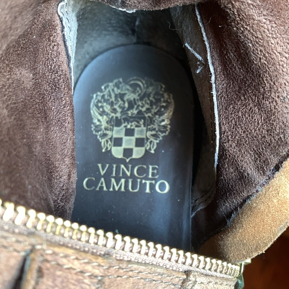 Vince Camino Genuine Brown Suede Leather Thigh High Boots. Can roll down cuff. 7 - Picture 10 of 12